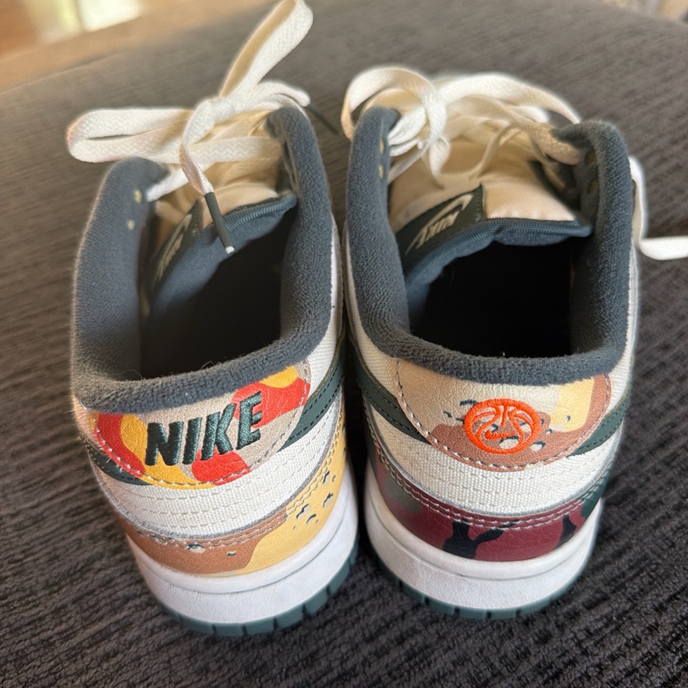 Nike Dunk Low - - Picture 2 of 6